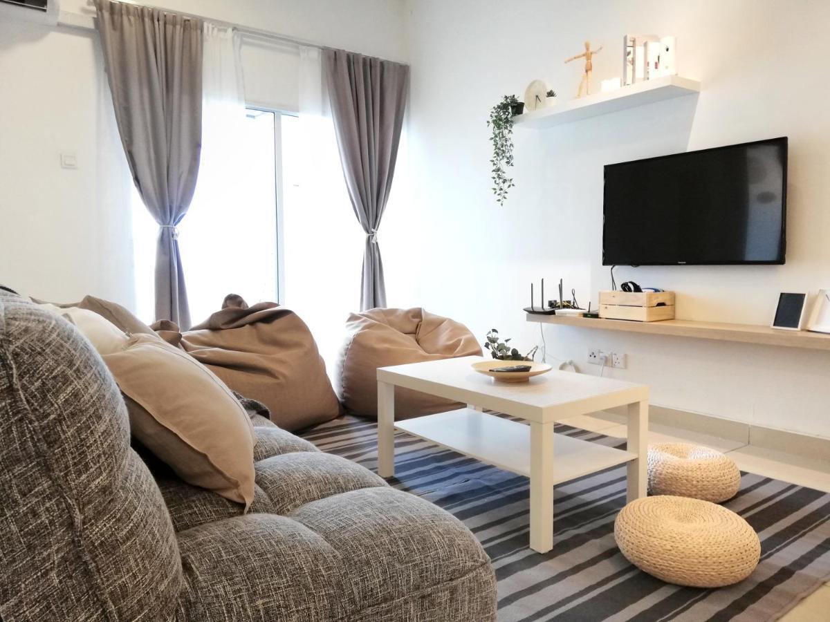 Subang City Residence, Spacious Home With Balcony, Walking Distance To Summit, 5Min To Sunway Subang Jaya Exterior foto
