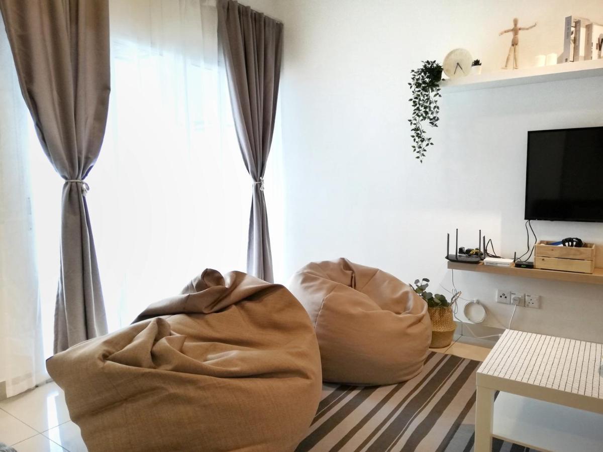 Subang City Residence, Spacious Home With Balcony, Walking Distance To Summit, 5Min To Sunway Subang Jaya Exterior foto