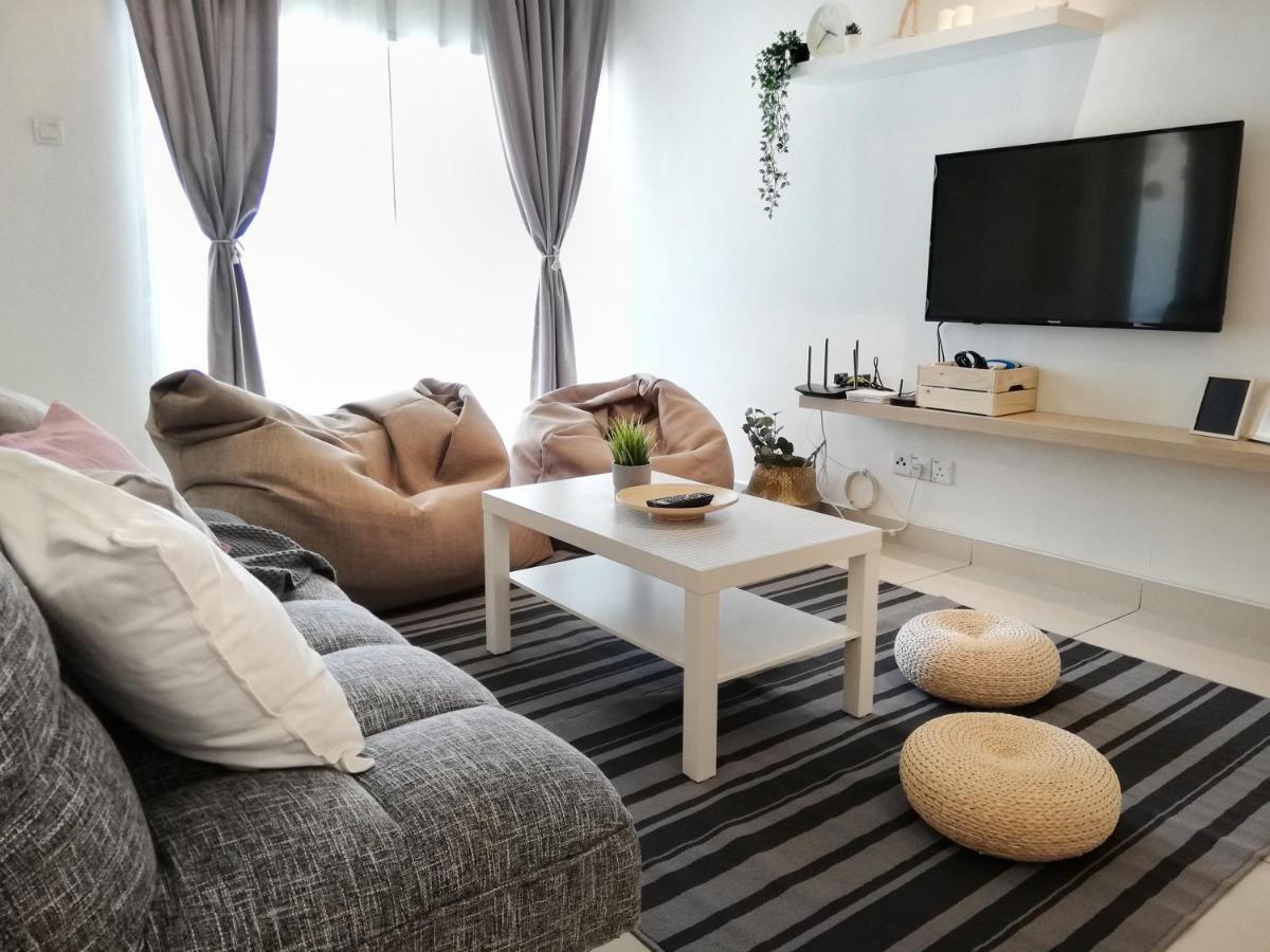 Subang City Residence, Spacious Home With Balcony, Walking Distance To Summit, 5Min To Sunway Subang Jaya Exterior foto